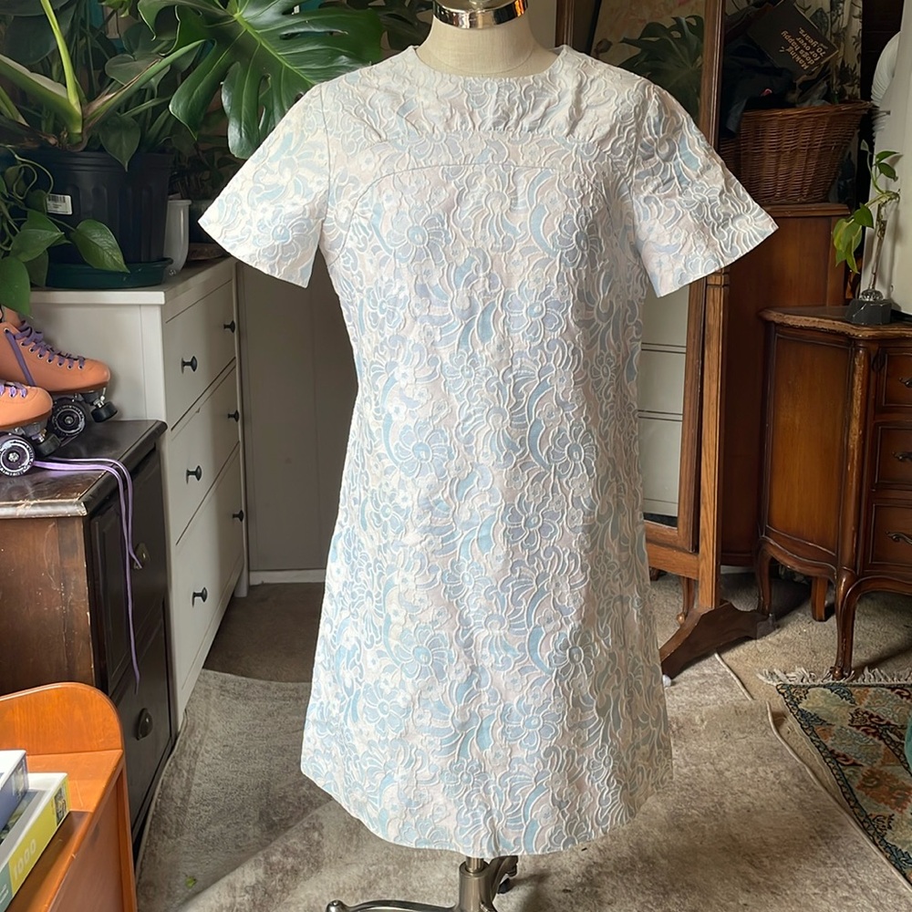 Vintage floral pastel sheath dress